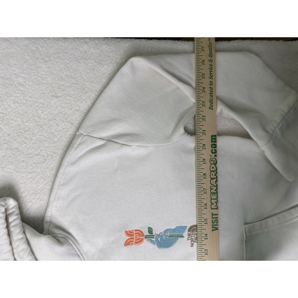 The North Face Women's Hoodie Earth Day Re Connect With Nature Cream Rare XS - Picture 11 of 13